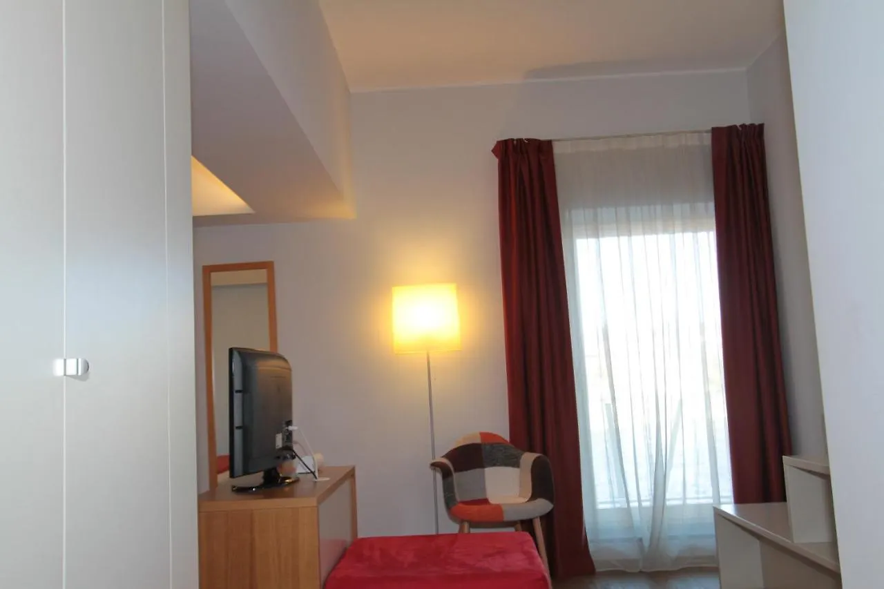 Hotel La Sosta Cisano Bergamasco 3*,